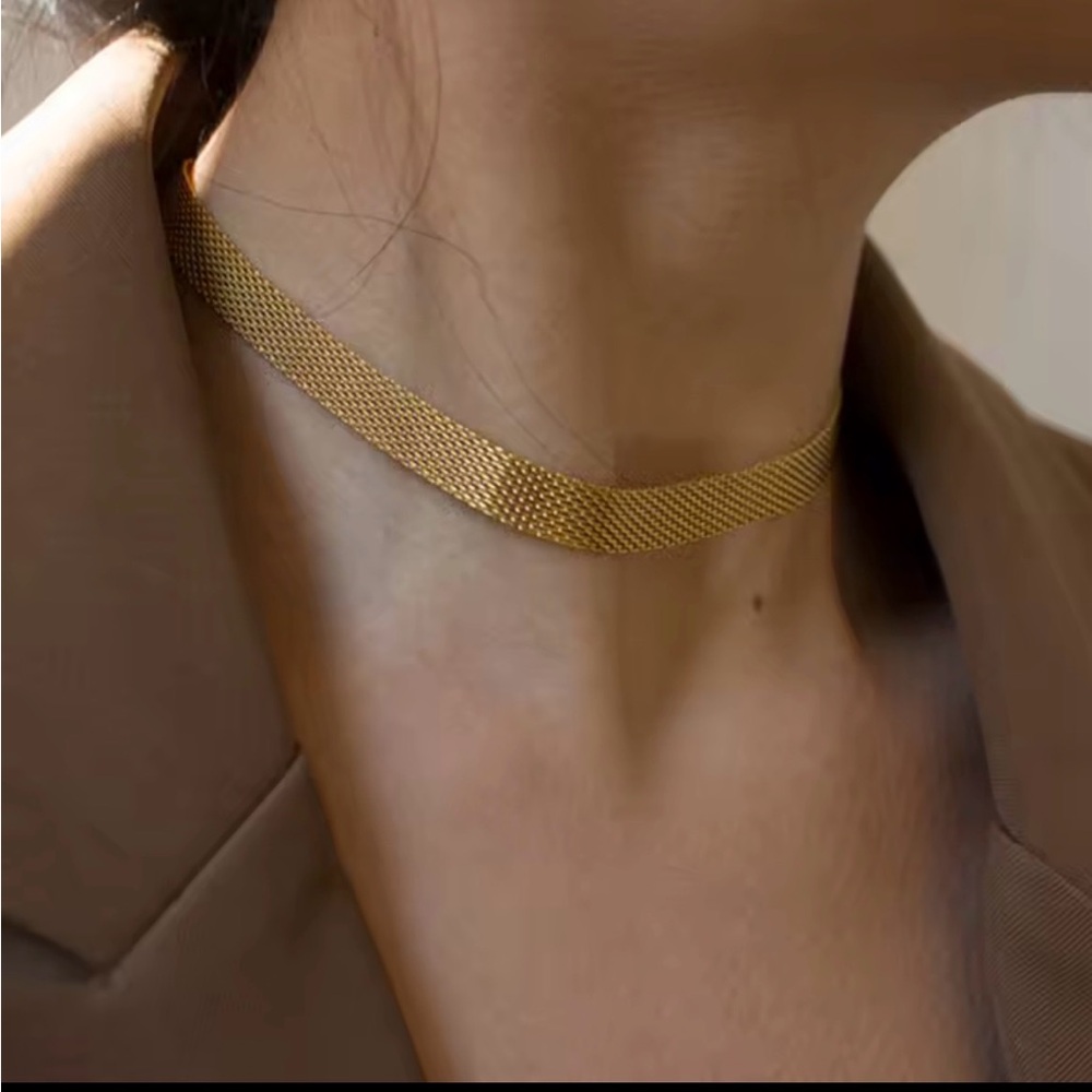 Gold Mesh Choker Necklace - Women's Fashion Jewelry